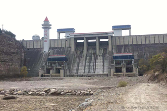 山西汾河二库水电站下泄渠道测量用多普勒流量计