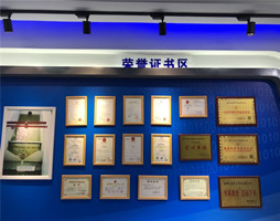 2月5号：上海海洋大学博士来公司探讨共同开发鱼群监控项目