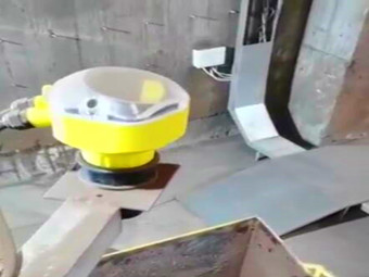 大禹一体式超声波液位计用于监测矿料高度