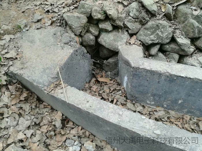 159949170933041.jpg 说明: http://image0.chunsuns.com/site501/upload/album/20170106/2017010611401643302703.jpg