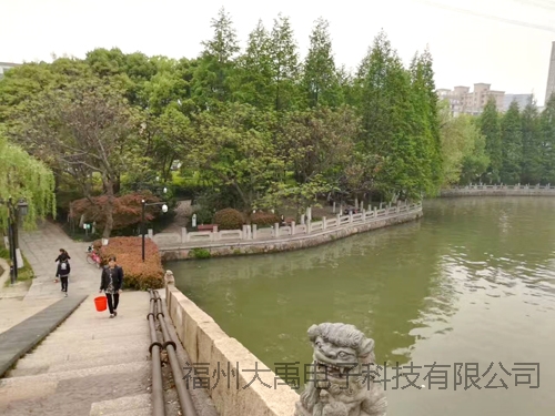 159949761132864.jpg 说明: http://image0.chunsuns.com/site501/upload/album/20170417/2017041713533051205099.jpg