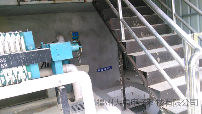 160013355818848.png 说明: http://image0.chunsuns.com/site501/upload/album/20151121/2015112111321287409528.png